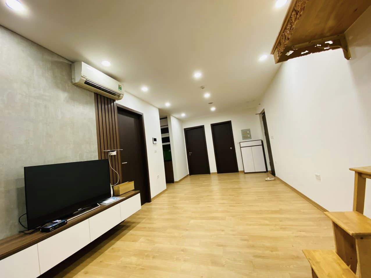 Cho thuê căn hộ chung cư 120 Định Công DT 71m, 2 ngủ, 2 vệ sinh giá 14triệu - Ảnh chính